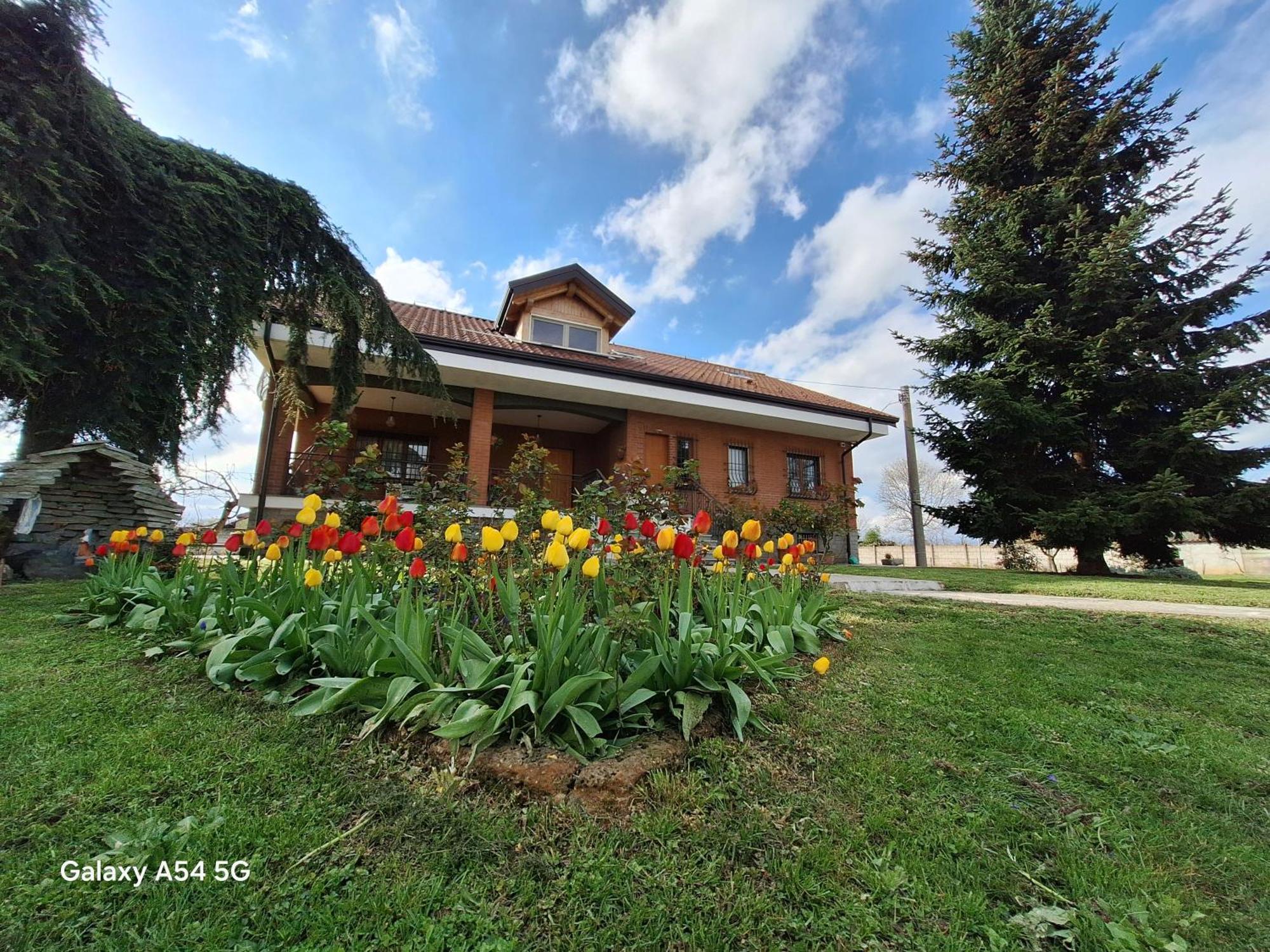 Casa Matilde Villa Leinì Eksteriør bilde